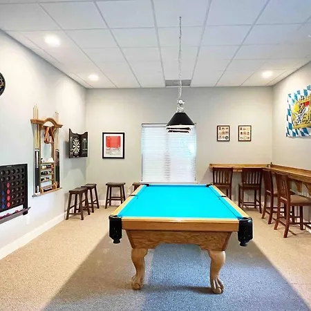 Peaceful Treetop Escape! Pool Table, Grill, Games, Sleeps 10! Helen Extérieur photo